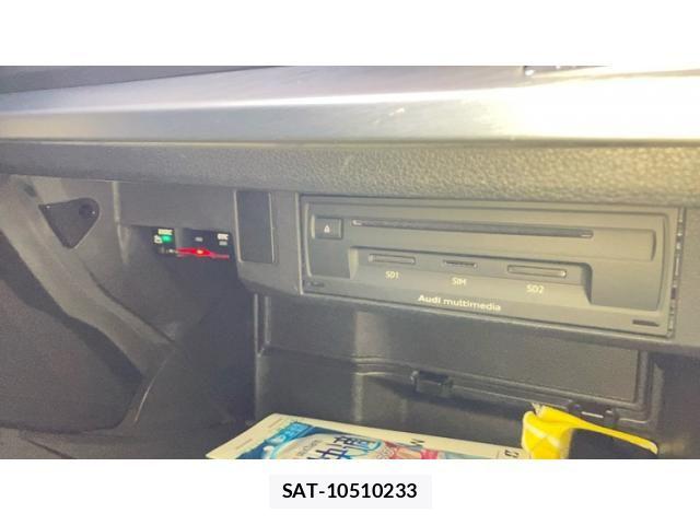 Audi Q2 2017-08 7615076-25