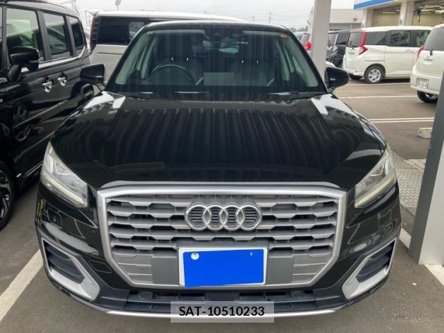 Audi Q2 2017-08 7615076-3
