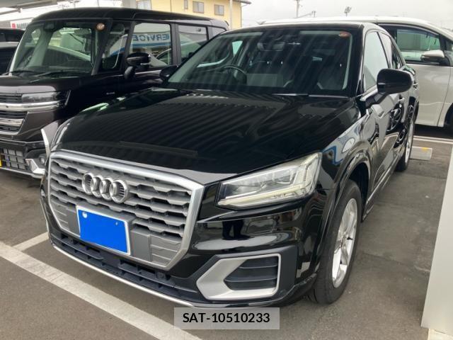 Audi Q2 2017-08 7615076-5