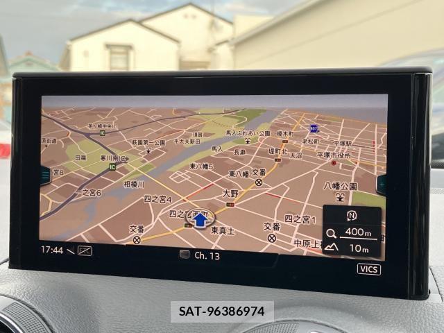 Audi Q2 2022-07 7615075-22