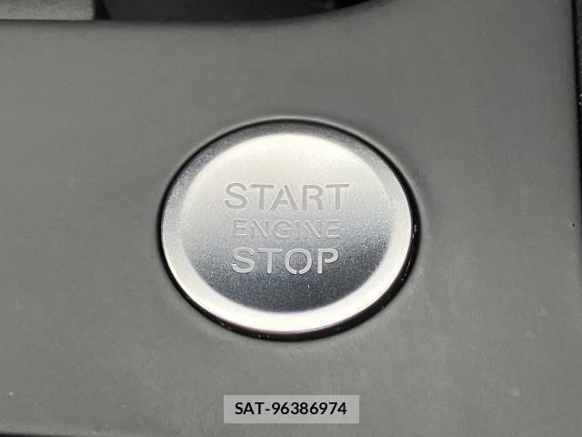 Audi Q2 2022-07 7615075-27