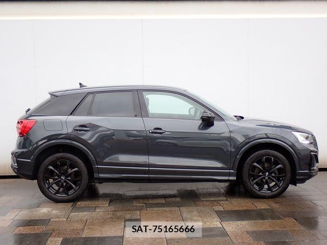 Audi Q2 2023-11 7720958-4