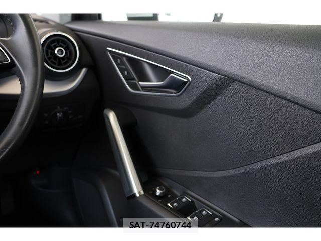 Audi Q2 2017-09 7720966-17