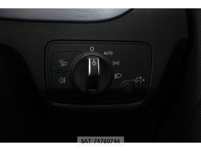 Audi Q2 2017-09 7720966-18