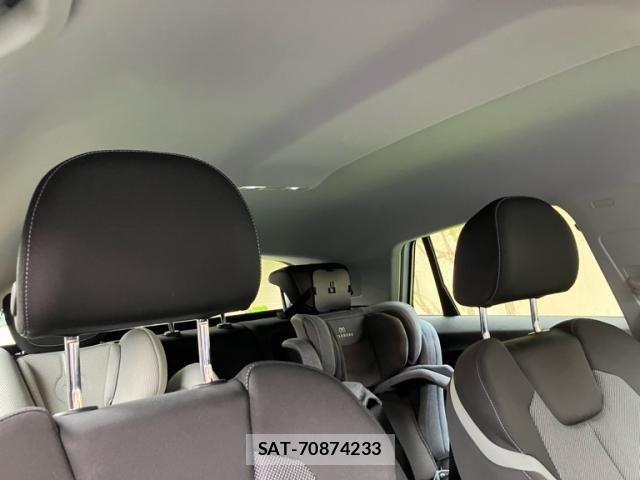 Audi Q2 2019-10 7782713-16
