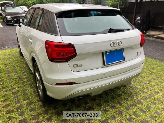 Audi Q2 2019-10 7782713-3