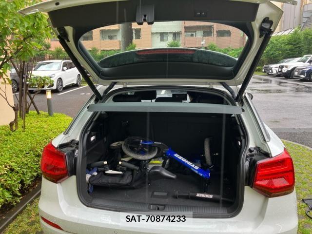 Audi Q2 2019-10 7782713-5