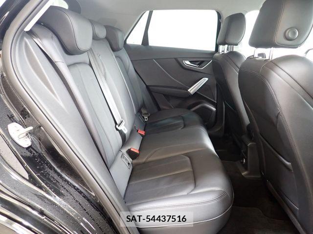 Audi Q2 2018-03 7782717-23