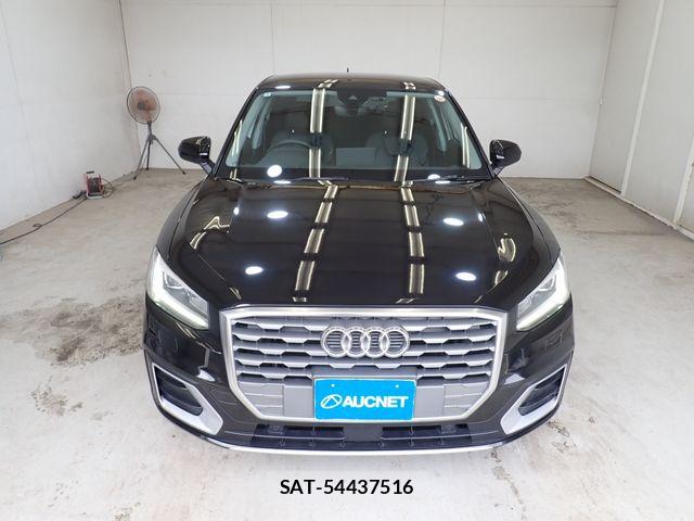 Audi Q2 2018-03 7782717-5