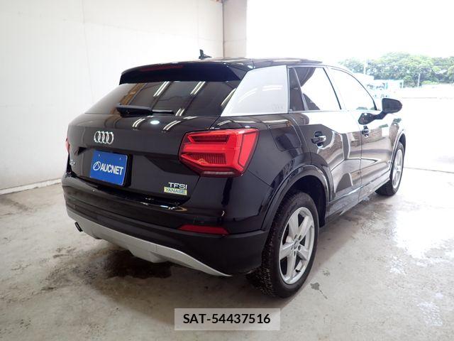 Audi Q2 2018-03 7782717-7