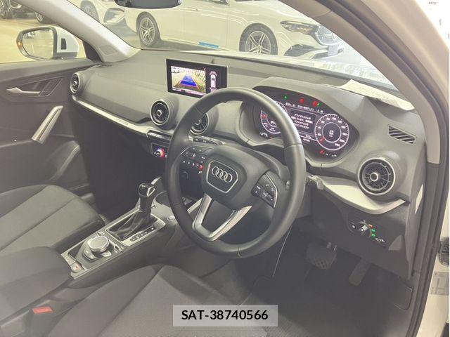 Audi Q2 2024-08 7782715-1