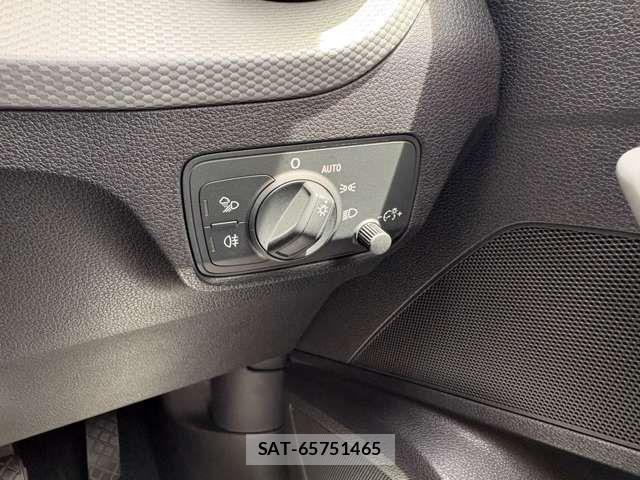 Audi Q2 2021-08 7875351-16