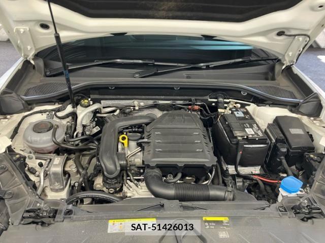 Audi Q2 2018-11 7875352-1