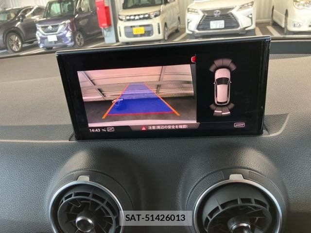 Audi Q2 2018-11 7875352-23
