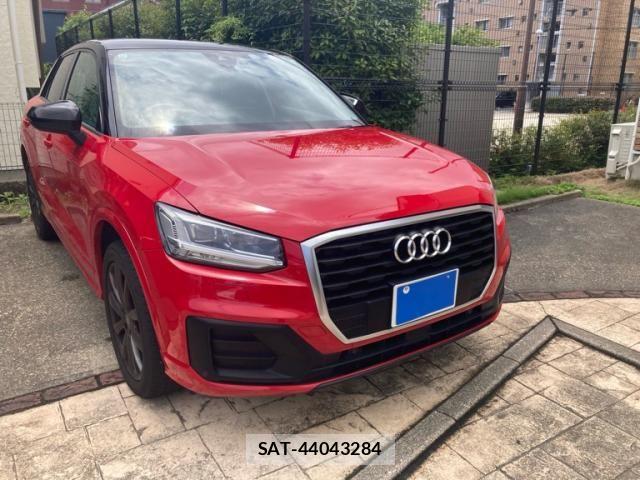 Audi Q2 2017-10 7875353-1
