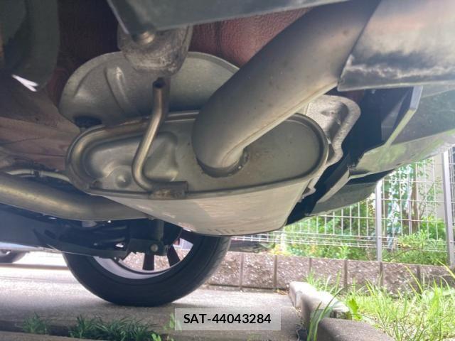 Audi Q2 2017-10 7875353-8