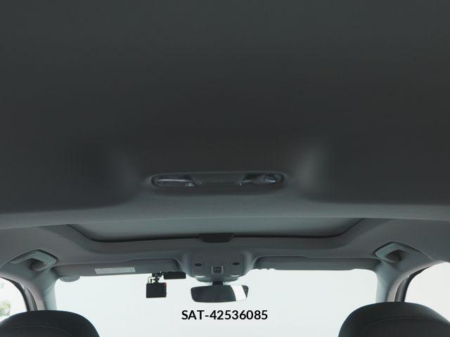 Audi Q2 2023-12 7875350-19