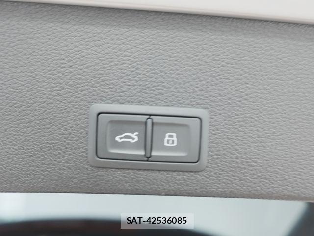 Audi Q2 2023-12 7875350-27