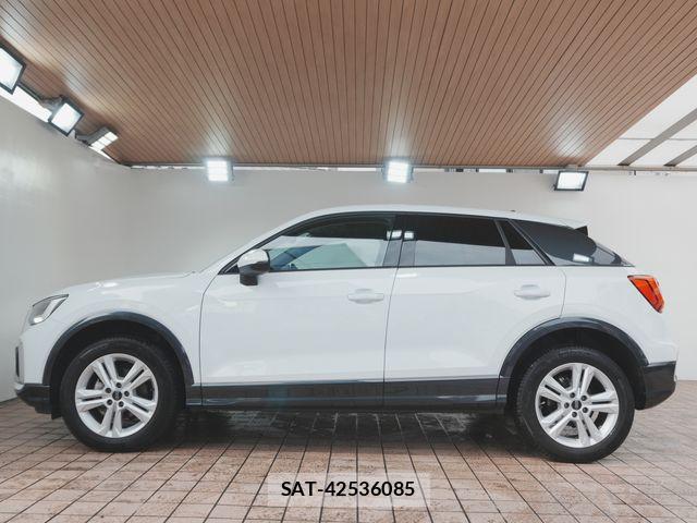Audi Q2 2023-12 7875350-7