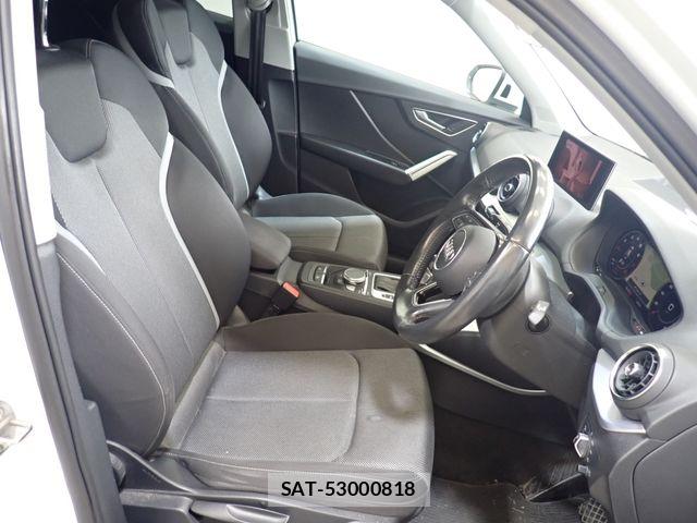 Audi Q2 2017-09 7960240-21