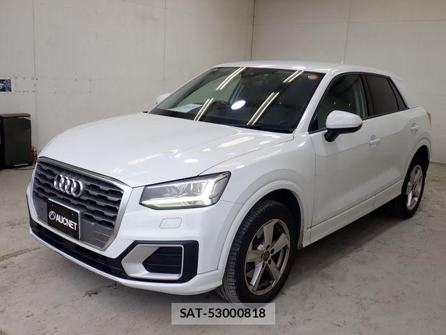 Audi Q2 2017-09 7960240-6
