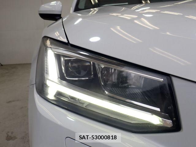 Audi Q2 2017-09 7960240-8