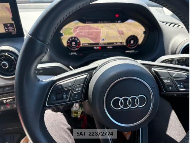 Audi Q2 2018-01 8034467-8