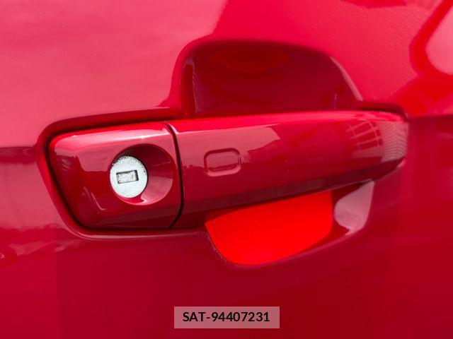 Audi Q2 2020-06 8129022-12