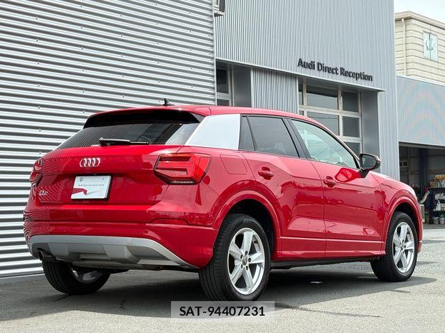 Audi Q2 2020-06 8129022-4