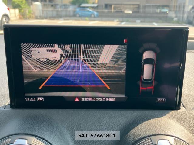 Audi Q2 2018-05 8129021-13