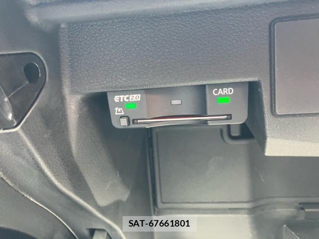 Audi Q2 2018-05 8129021-24