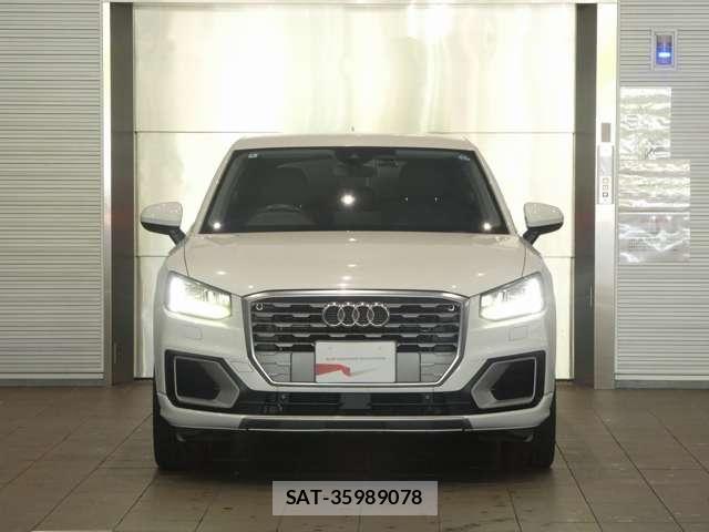 Audi Q2 2018-05 8206387-11