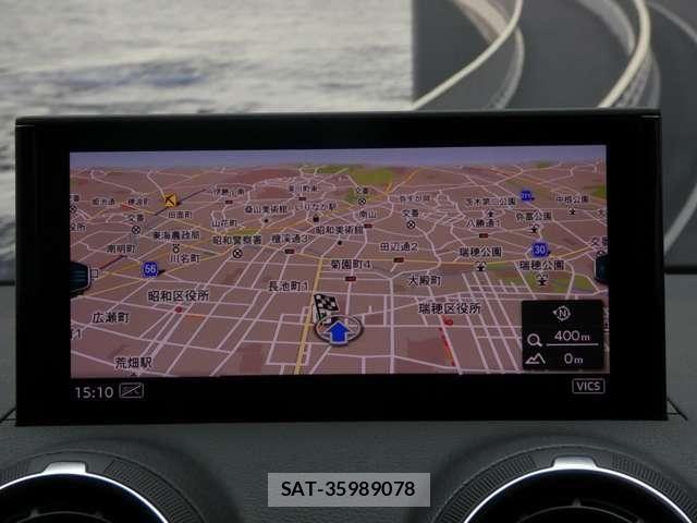 Audi Q2 2018-05 8206387-13