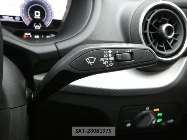 Audi Q2 2025-08 8206386-18