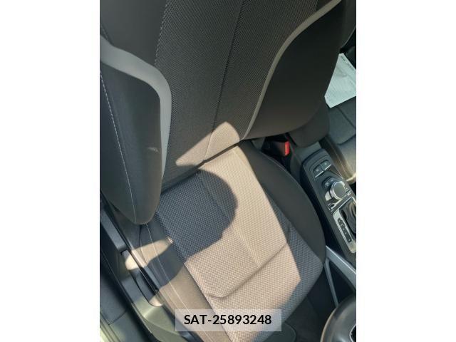 Audi Q2 2017-11 8206388-11