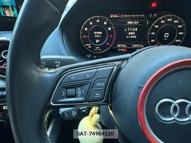 Audi Q2 2017-12 8228941-18