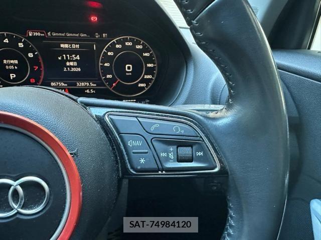 Audi Q2 2017-12 8228941-19