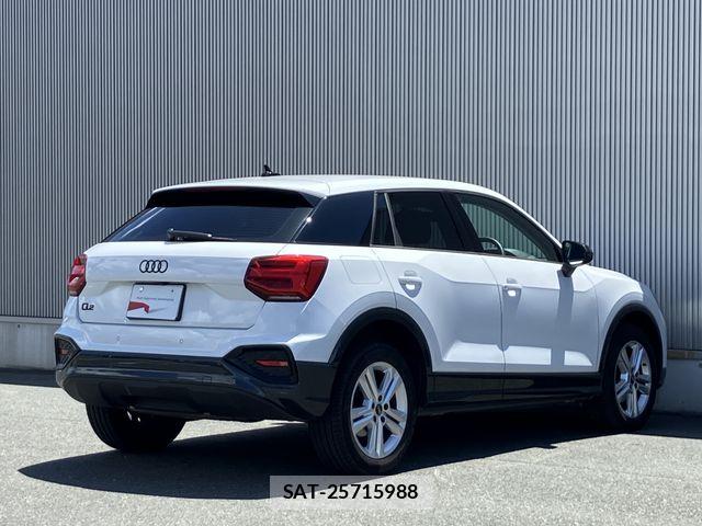 Audi Q2 2023-02 8244648-8