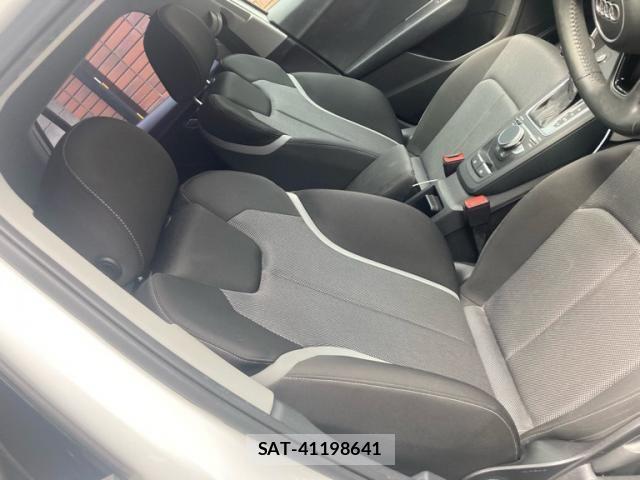 Audi Q2 2018-10 8313146-17