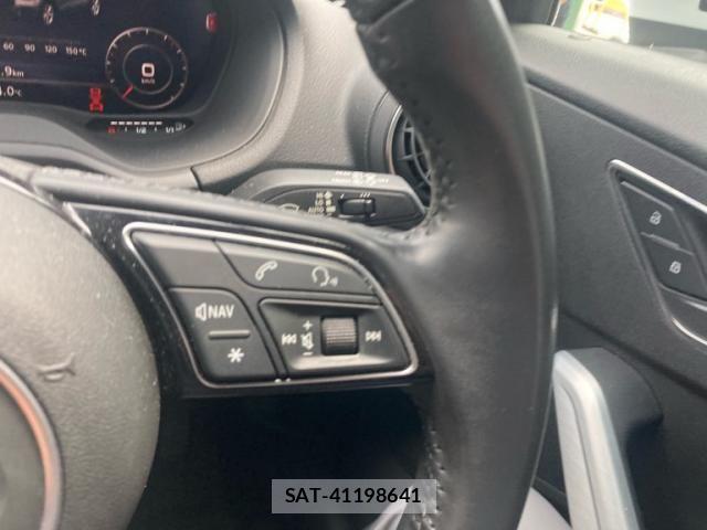 Audi Q2 2018-10 8313146-19