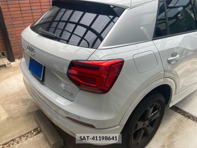 Audi Q2 2018-10 8313146-5