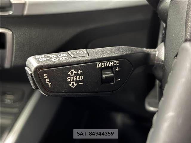 Audi Q2 2020-11 8334929-9