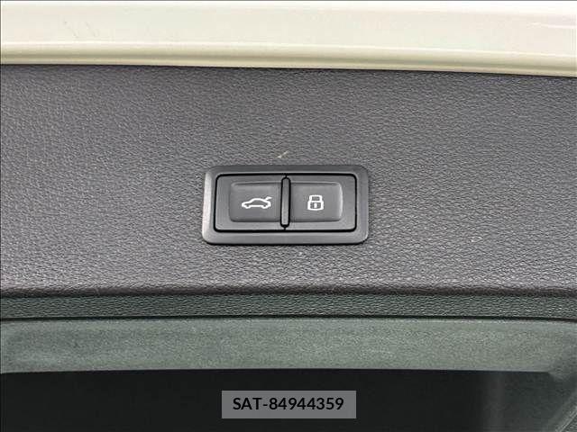 Audi Q2 2020-11 8334929-10