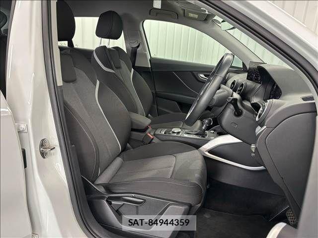 Audi Q2 2020-11 8334929-6