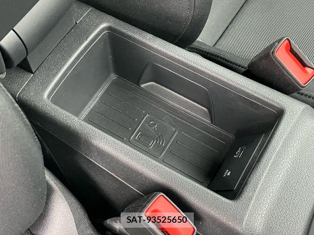 Audi Q2 2024-03 8334926-19