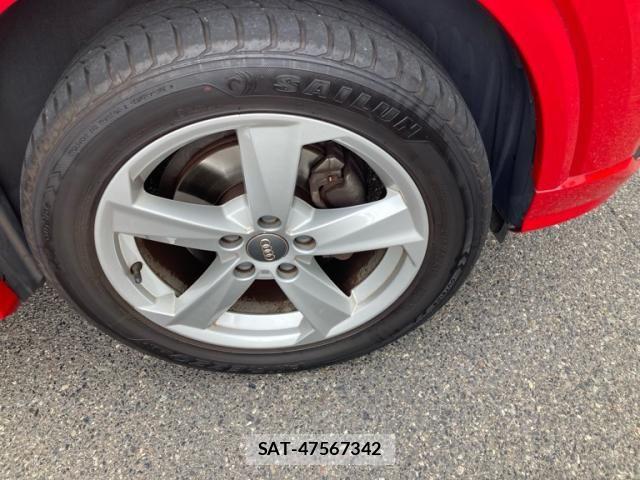Audi Q2 2019-09 8334933-4