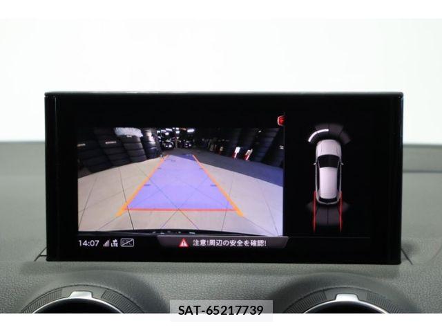 Audi Q2 2023-07 8334925-25