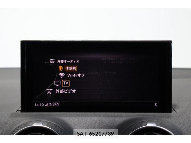 Audi Q2 2023-07 8334925-29
