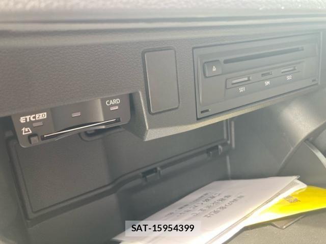 Audi Q2 2019-08 8364823-23