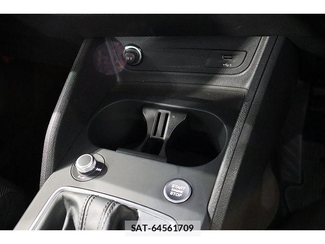 Audi Q2 2024-08 8364822-12